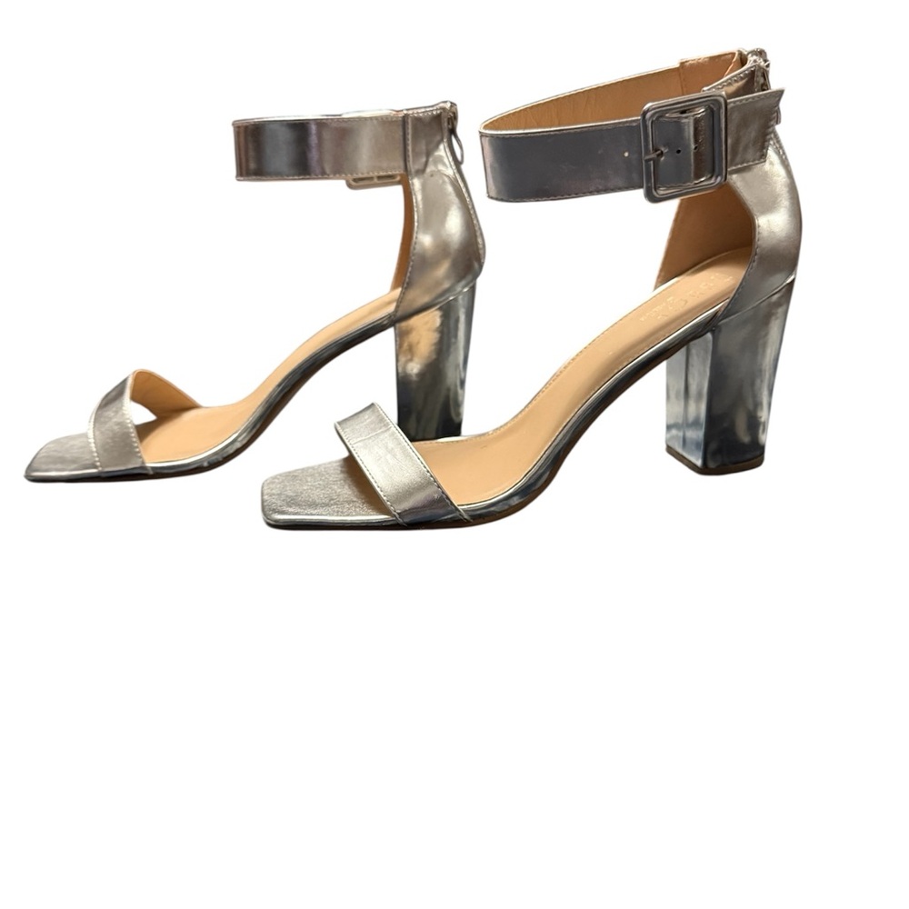 Rouge Helium Metallic Silver Block Heels